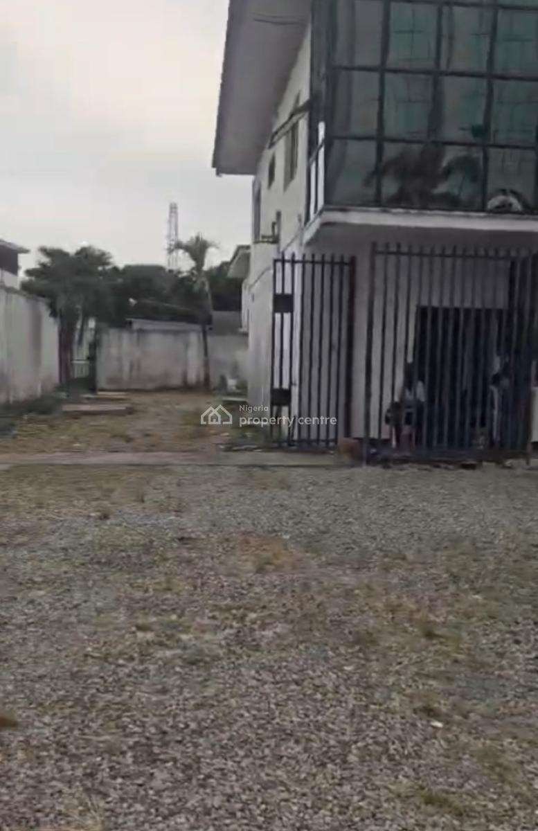 a Fully Commercial Detached Duplex, with 3 Room Boys Quarters (bq), Victoria Island (vi), Lagos, Office Space for Rent
