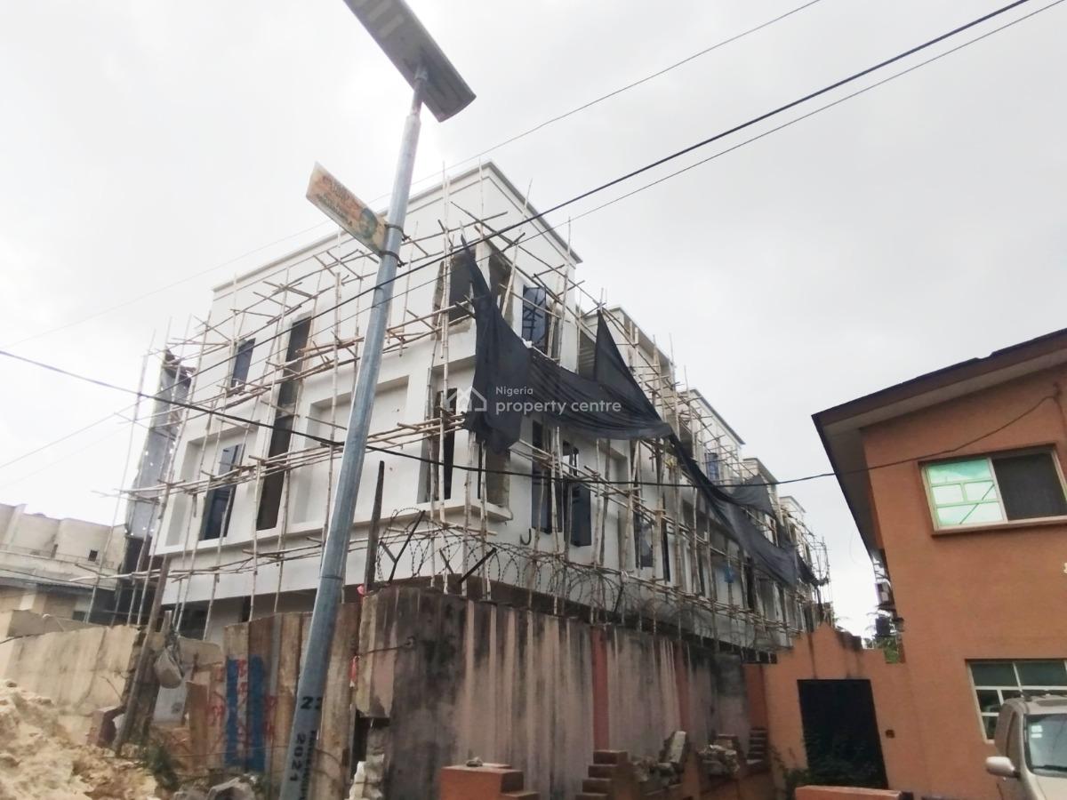 4 Bedroom Duplex with a Bq, Surulere, Lagos, Terraced Duplex for Sale