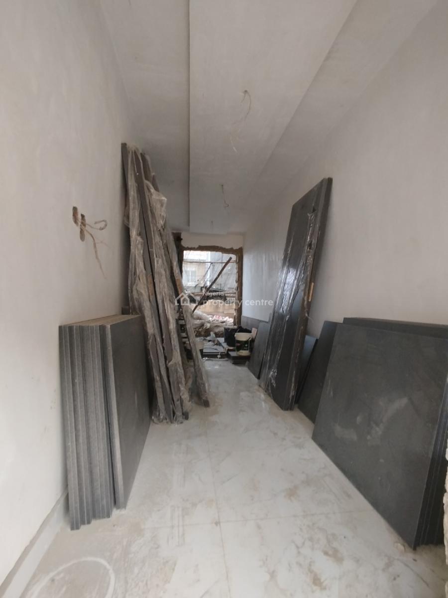 4 Bedroom Duplex with a Bq, Surulere, Lagos, Terraced Duplex for Sale