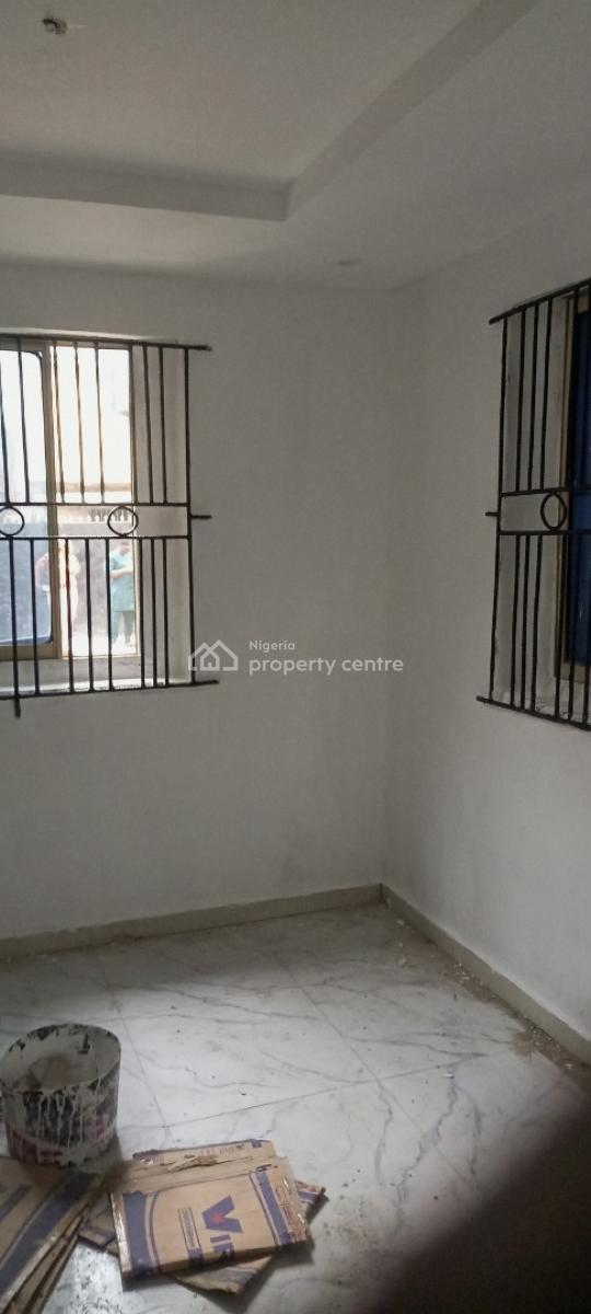 Lovely Renovated Bq Mini Flat in a Gated Street, Off Nathan Street, Surulere, Lagos, Mini Flat (room and Parlour) for Rent