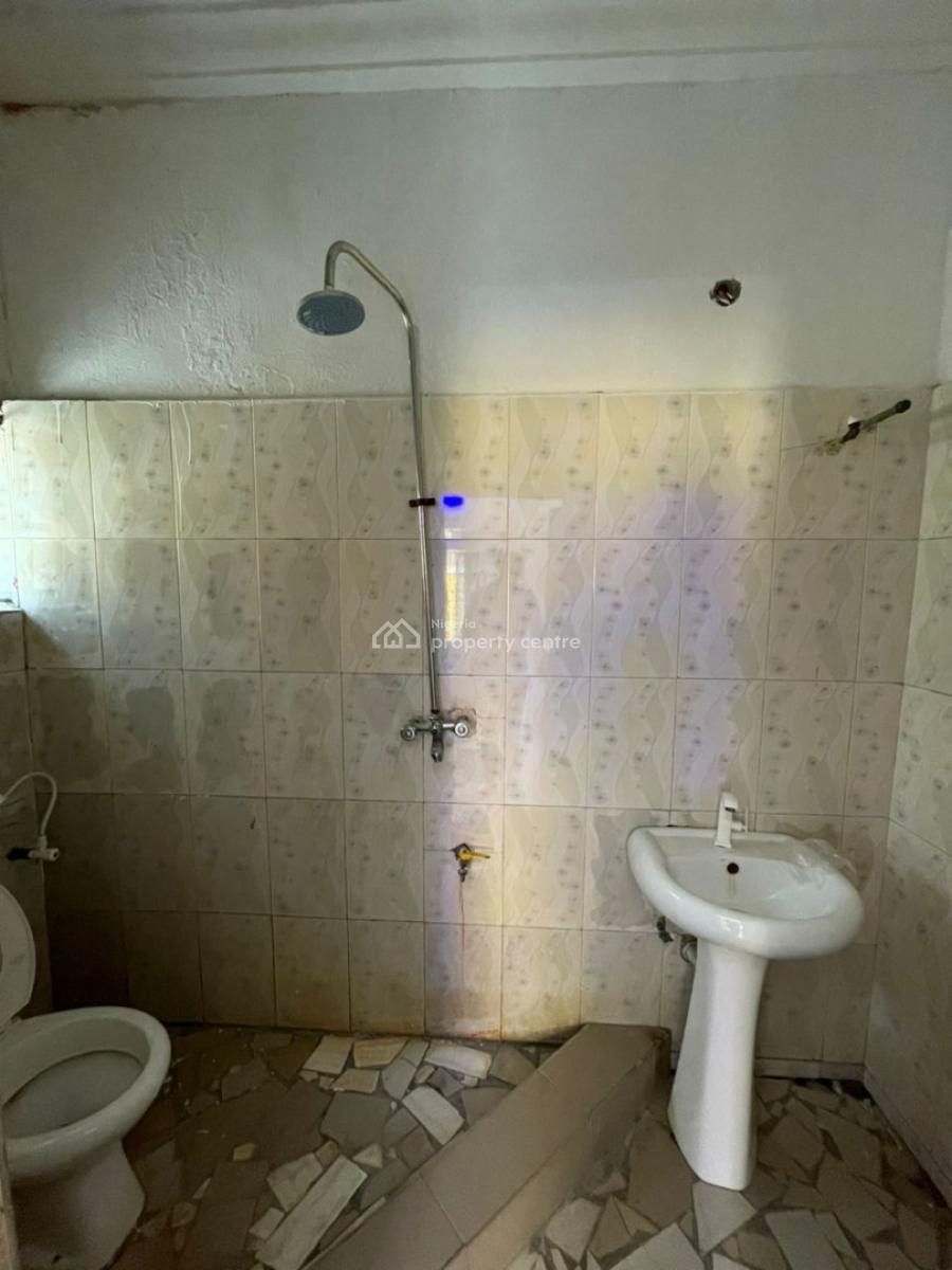 1 Bedroom Apartment Available, Badore, Ajah, Lagos, Mini Flat (room and Parlour) for Rent