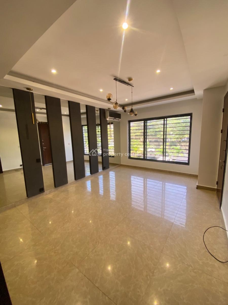 Luxurious 4 Bedroom Serviced Terrace Duplex with Pool, Gym & Elevator, Banana Island, Ikoyi, Lagos, Terraced Duplex for Rent