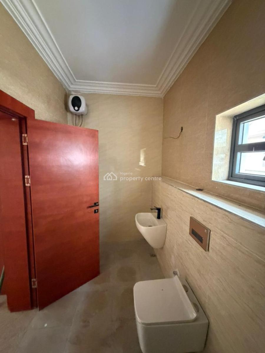 6 Bedroom Detached Duplex, Carlton Gate Estate, Lekki, Lagos, Detached Duplex for Sale