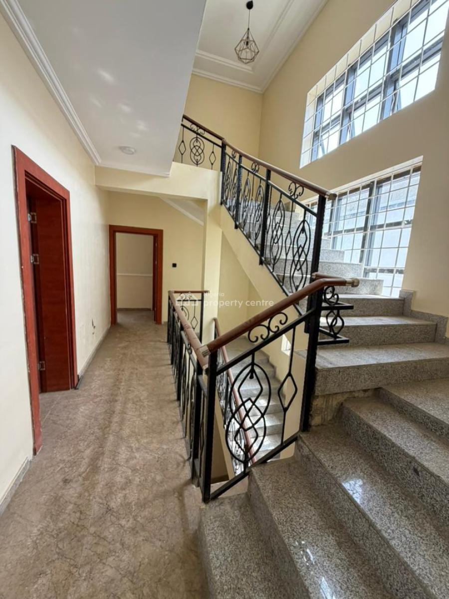 6 Bedroom Detached Duplex, Carlton Gate Estate, Lekki, Lagos, Detached Duplex for Sale