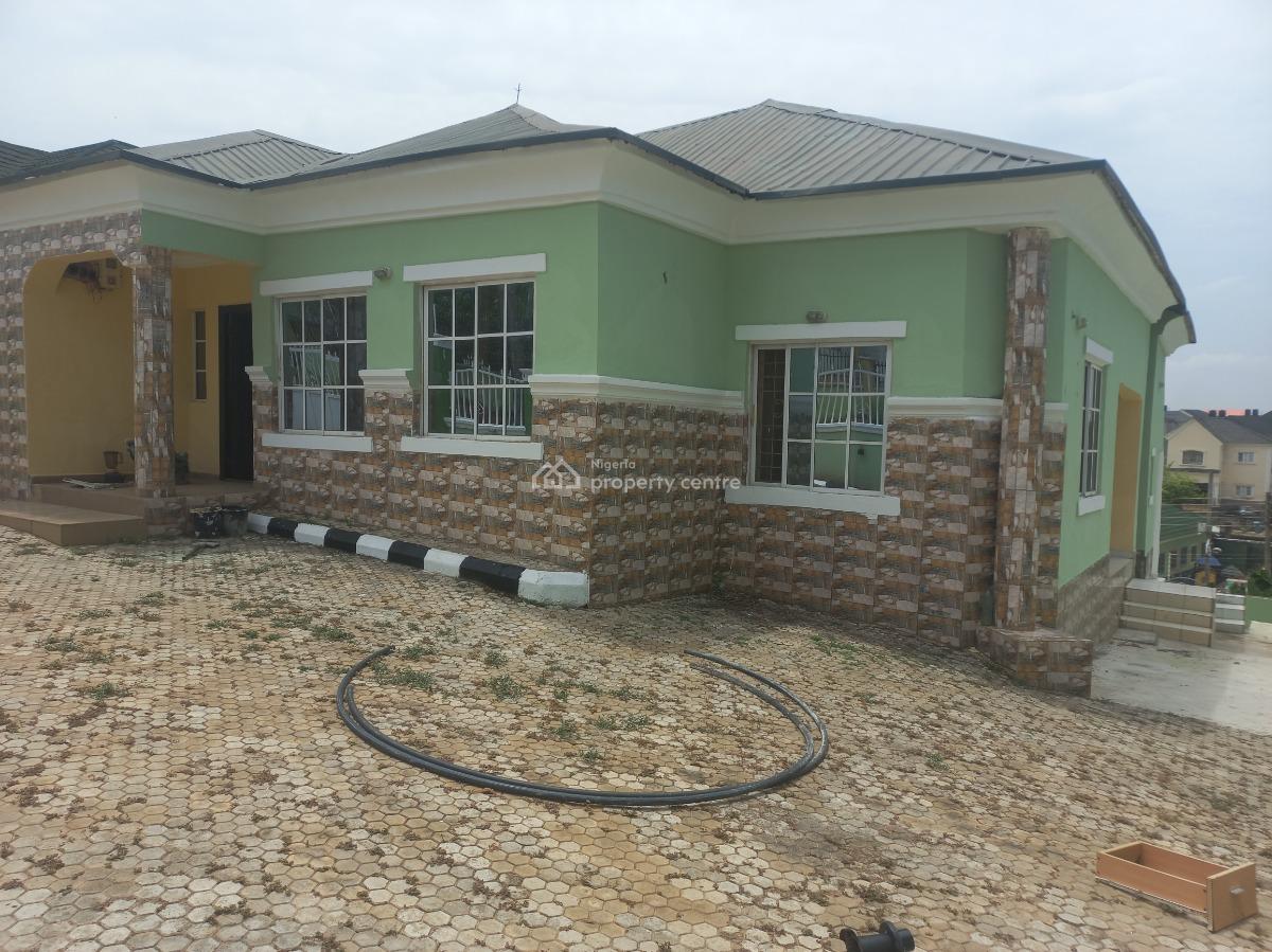 Newly Built 3 Bedroom Fully Detached Bungalow with Bq in an Estate, Redeemer Estate Pykassa Road, Lugbe District, Abuja, Detached Bungalow for Rent