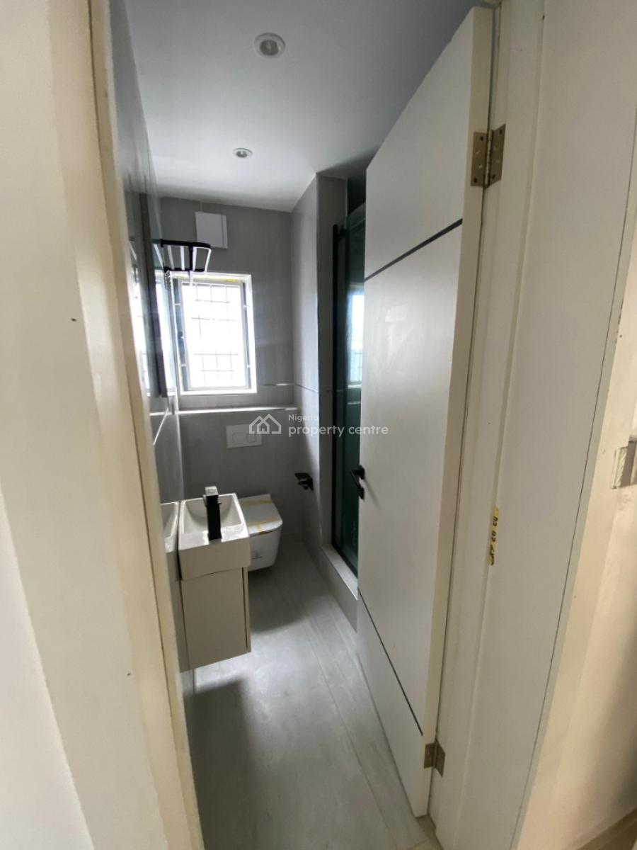 Hot Deal. Luxury 5bdroom Fully Detached Duplex, Harriman Street, Lekki Phase 1, Lekki, Lagos, Detached Duplex for Sale