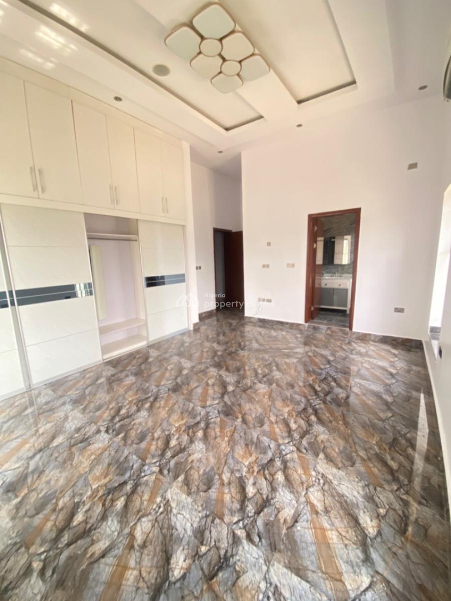 Spacious 3 Bedroom Serviced Apartment with Bq, Pool, Elevator and Gym, Banana Island, Banana Island, Ikoyi, Lagos, Flat / Apartment for Rent