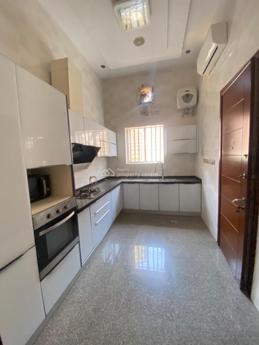 Spacious 3 Bedroom Serviced Apartment with Bq, Pool, Elevator and Gym, Banana Island, Banana Island, Ikoyi, Lagos, Flat / Apartment for Rent