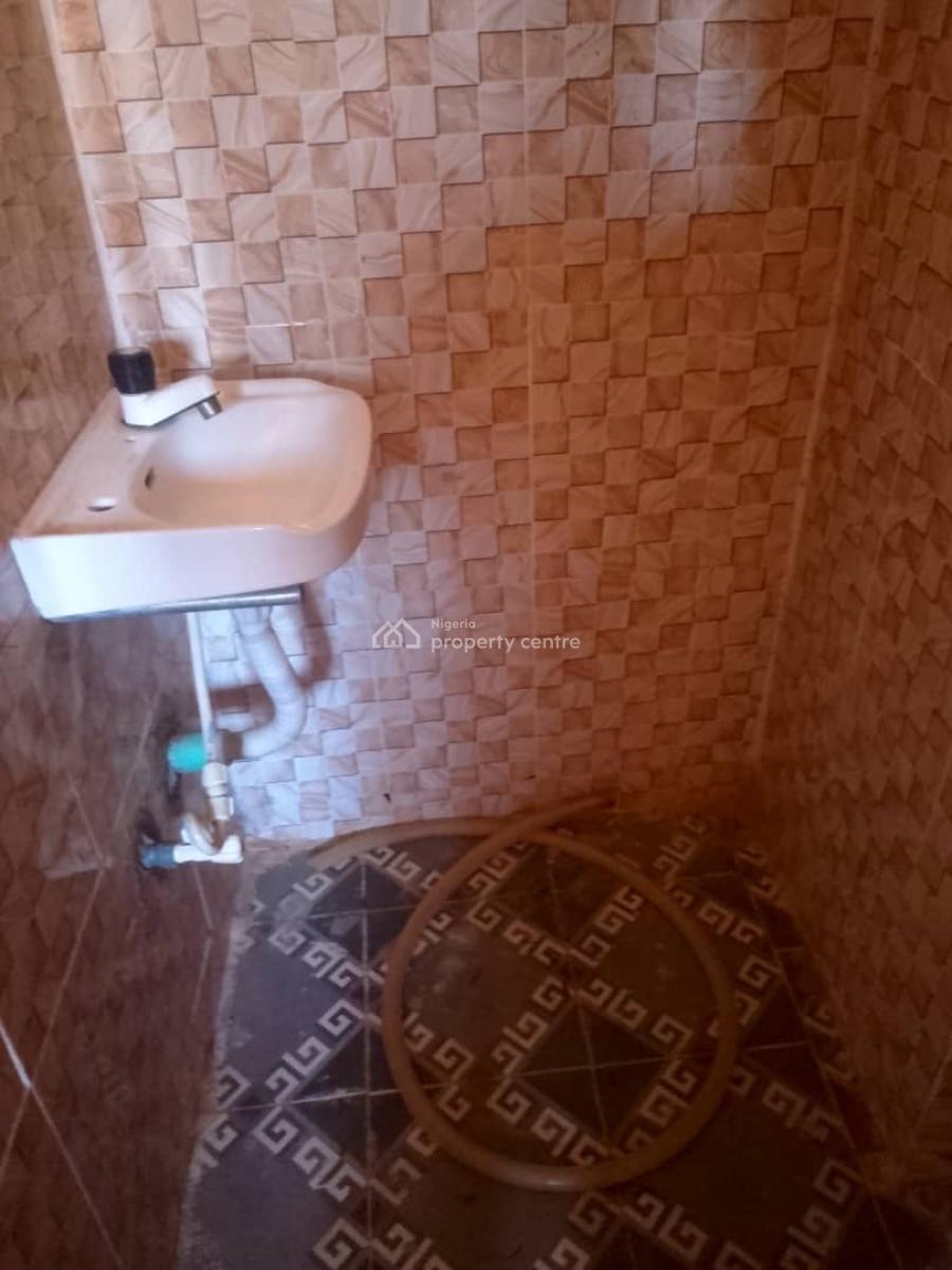 Beautiful Room & Parlour Self-con with Wardrobe & Kitchen Cabinet!, Maya, Ikorodu, Lagos, Flat / Apartment for Rent