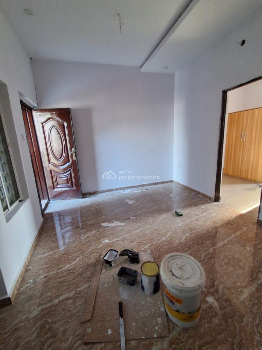 Very Clean 2 Bedroom Apartment ( Upstairs), Ado Road, Ajah, Lagos, Flat / Apartment for Rent