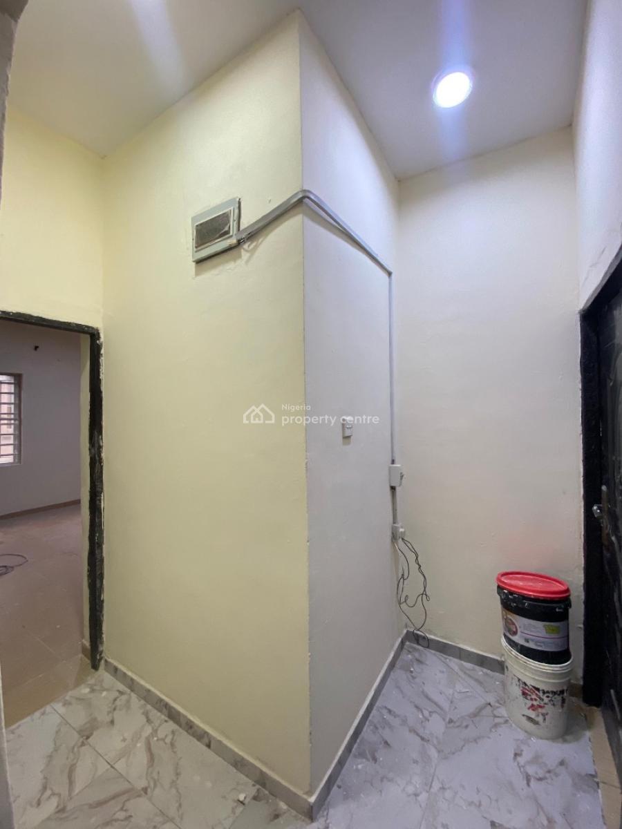 Luxury 3bedroom Apartment (upstairs), Osapa London Lekki Lagos, Lekki, Lagos, Flat / Apartment for Rent