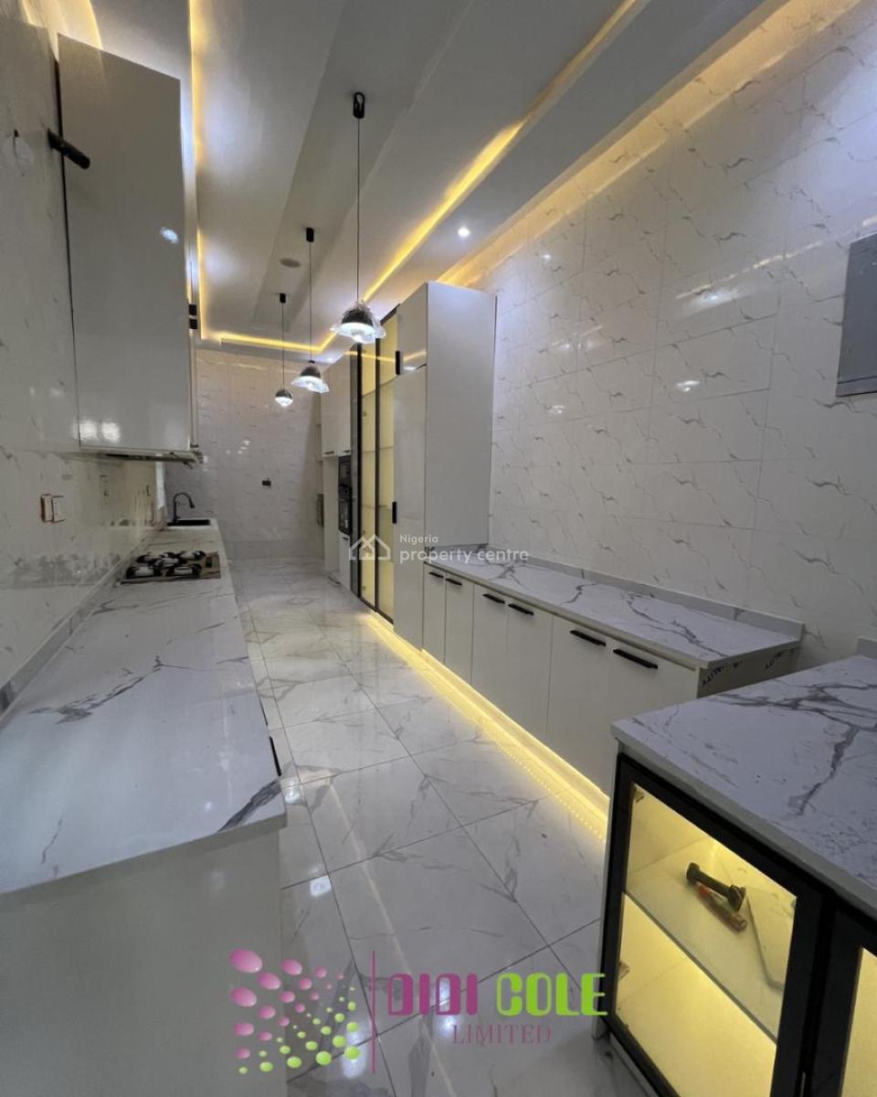 6 Bedroom Fully Detached Duplex with Bq, Ikota, Lekki, Lagos, Detached Duplex for Sale