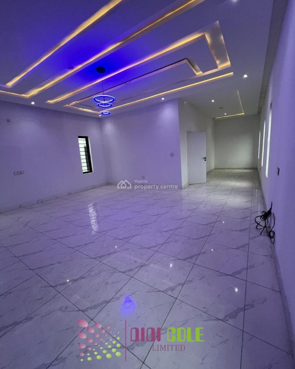 6 Bedroom Fully Detached Duplex with Bq, Ikota, Lekki, Lagos, Detached Duplex for Sale