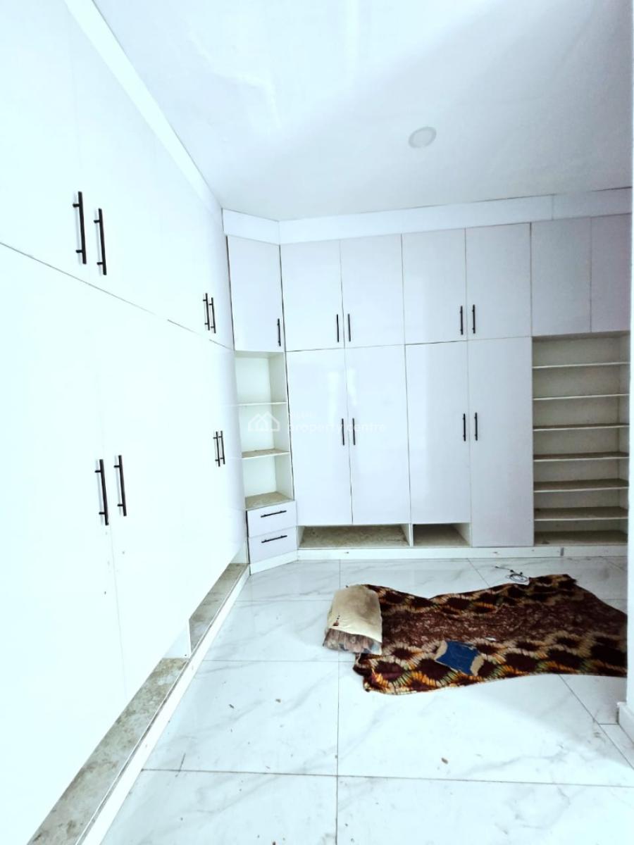 4 Bedroom Semi-detached with Bq, Ikate Elegushi, Lekki, Lagos, Semi-detached Duplex for Sale