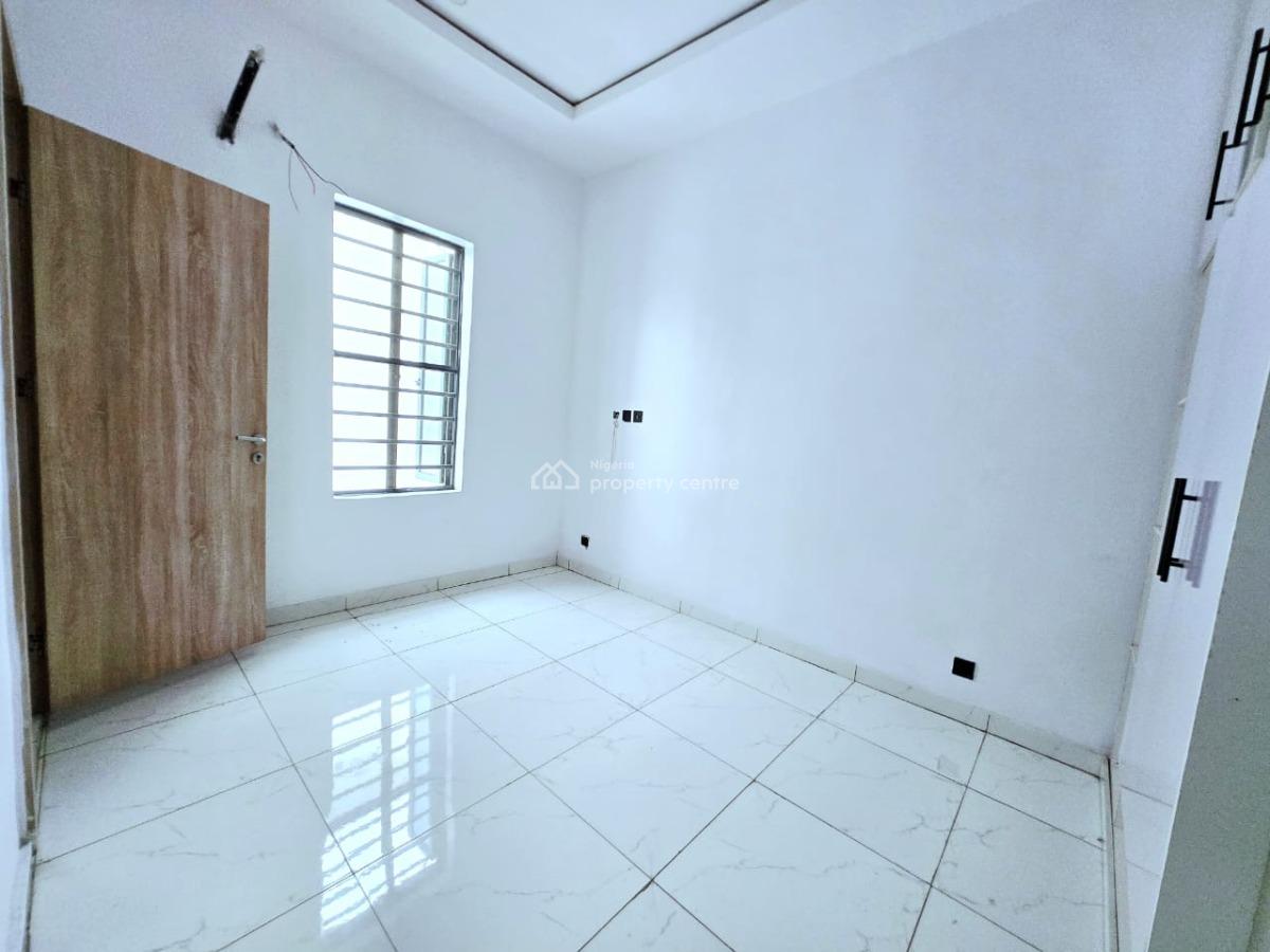 4 Bedroom Semi-detached with Bq, Ikate Elegushi, Lekki, Lagos, Semi-detached Duplex for Sale