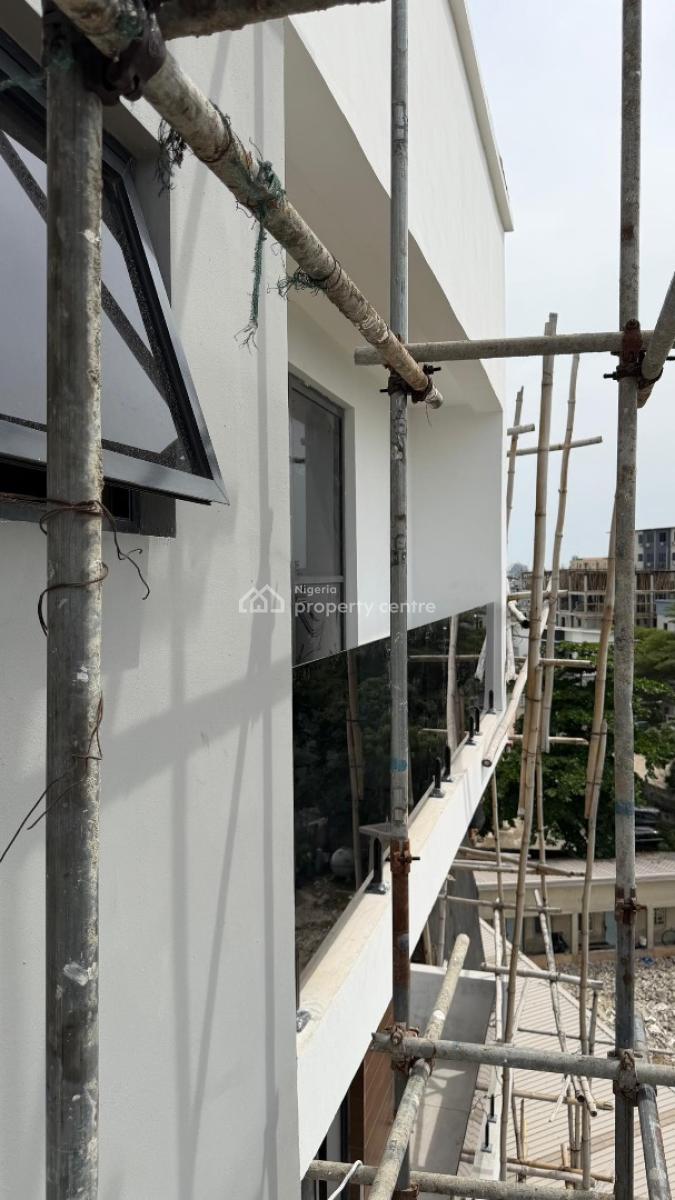 2 Bedroom Apartment, Off Admirality, Lekki Phase 1, Lekki, Lagos, Flat / Apartment for Sale
