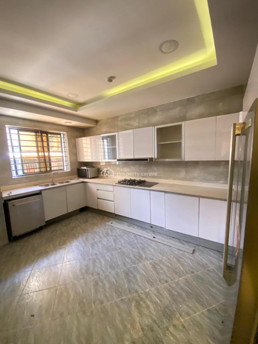 Luxurious 4 Bedroom Serviced Terrace Duplex with Pool, Gym & Elevator, Banana Island, Ikoyi, Lagos, Terraced Duplex for Rent