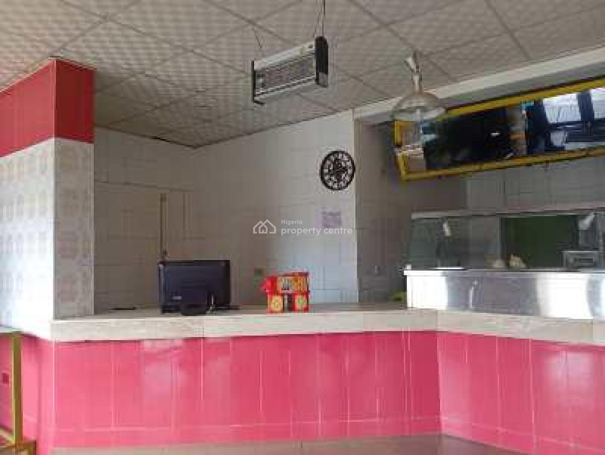 a Functional, Income-generating Quick Service Restaurant, Along Aba Road, Ikot Ekpene, Ikot Ekpene, Akwa Ibom, Restaurant / Bar for Sale