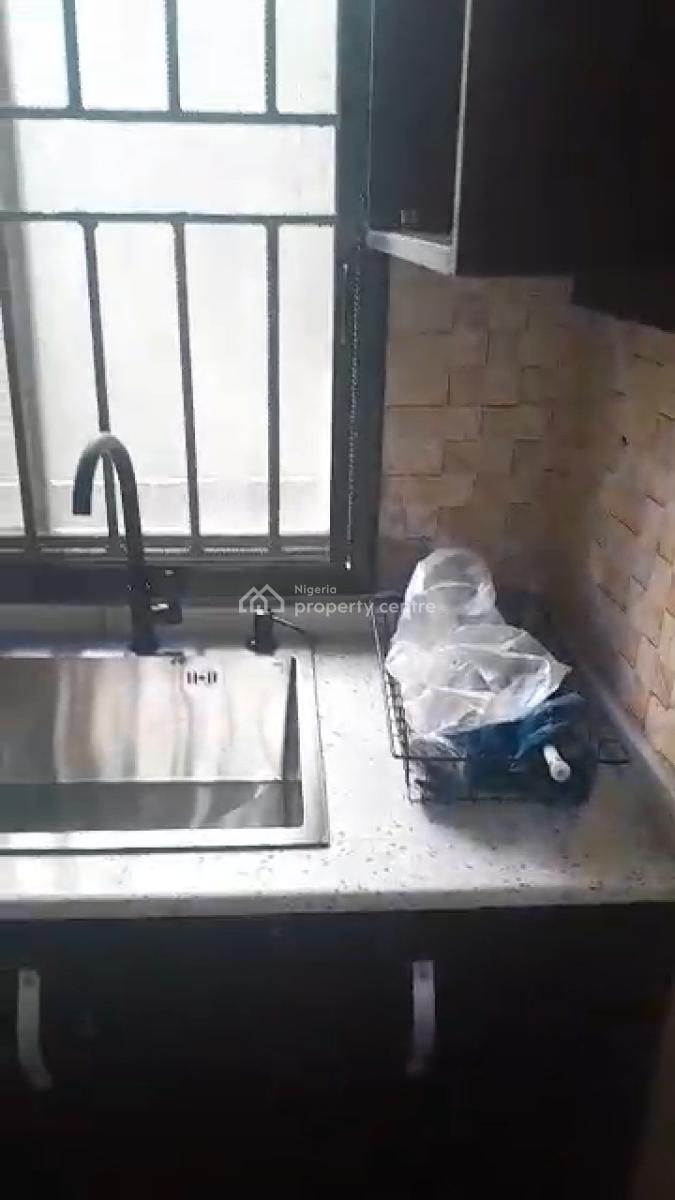Renovated 2 Bedroom Apartment, Alhaja Eleshi Street, Ogudu, Lagos, Flat / Apartment for Rent