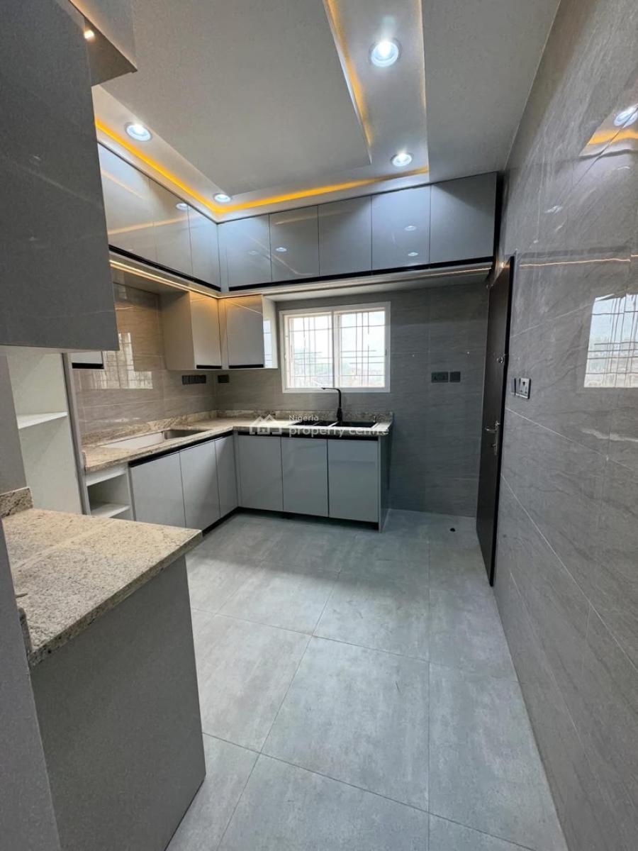 Newly Built 3 Bedroom Spacious Terrace Duplex, Bq , Inside an Estate, Gaduwa, Abuja, Terraced Bungalow for Rent