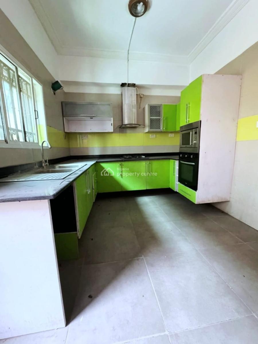 Spacious. Functional,  This 4-bedroom Terrace Duplex, Ikate Elegushi, Lekki, Lagos, Terraced Duplex for Rent