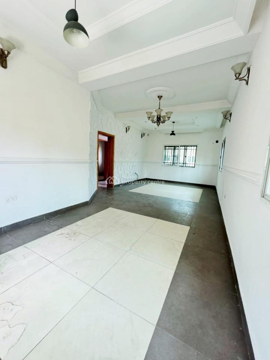 Spacious. Functional,  This 4-bedroom Terrace Duplex, Ikate Elegushi, Lekki, Lagos, Terraced Duplex for Rent