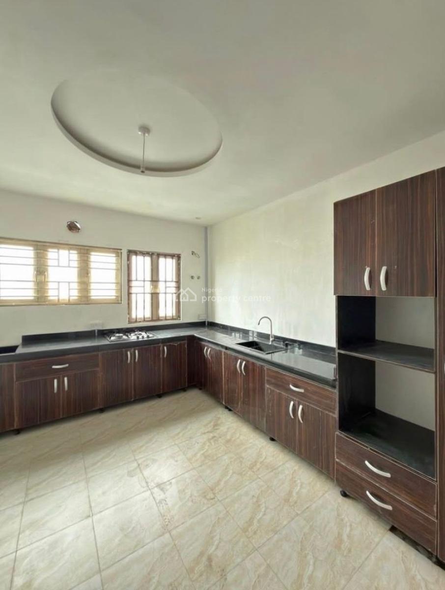 2 Bedroom Penthouse, Lekki Phase 1, Lekki, Lagos, House for Rent