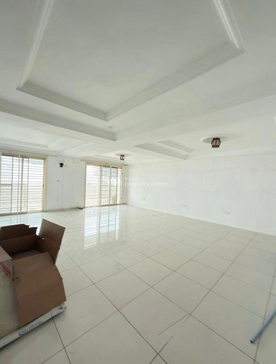 2 Bedroom Penthouse, Lekki Phase 1, Lekki, Lagos, House for Rent