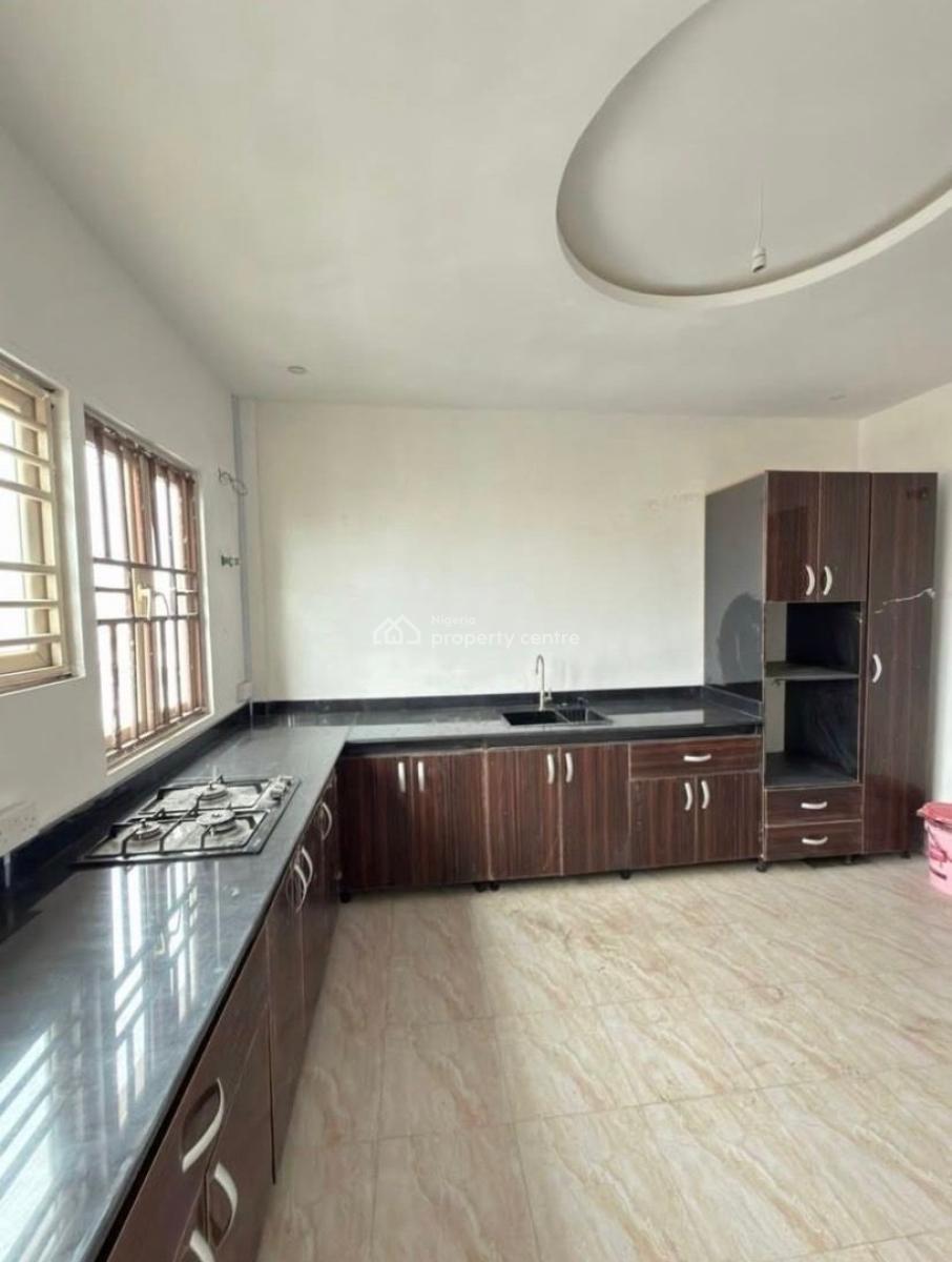 2 Bedroom Penthouse, Lekki Phase 1, Lekki, Lagos, House for Rent