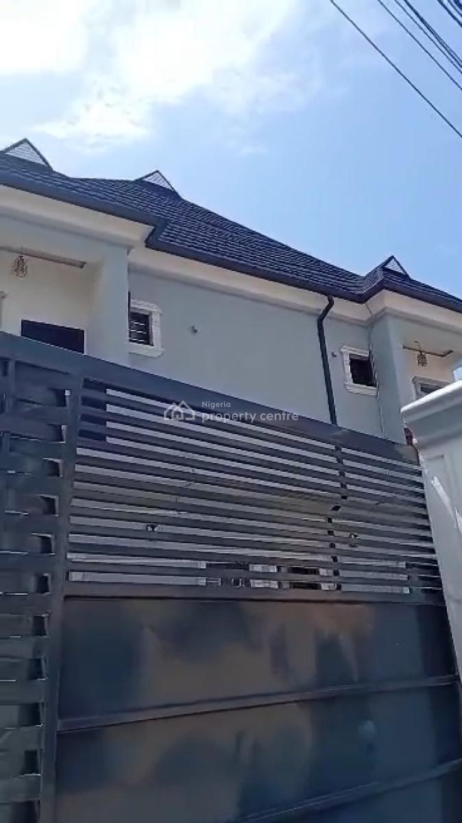 Relatively New 4 Bedroom Semi Detached House, Gbagada, Lagos, Semi-detached Duplex for Rent