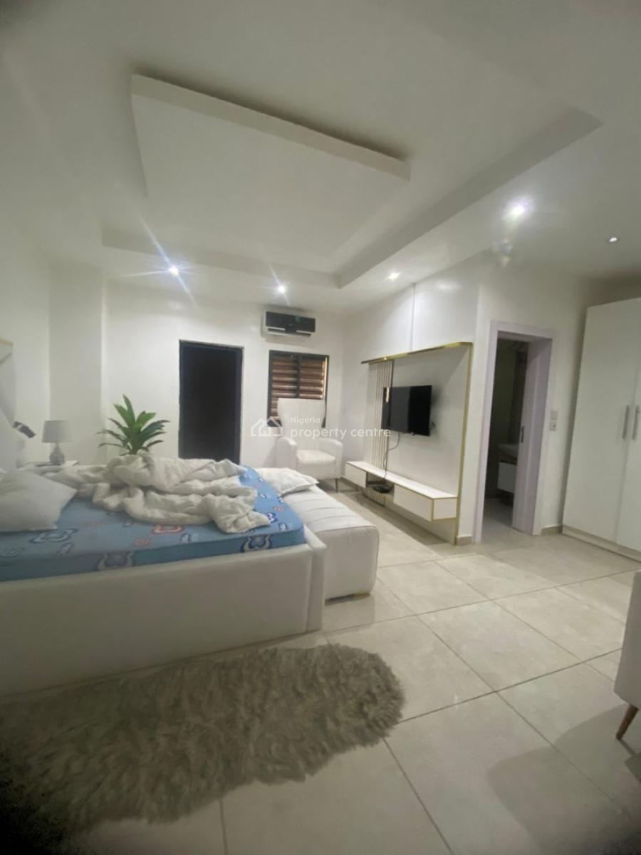Fully Serviced 3 Bedroom Massionette with 24 Hours Power Supply, Off Freedom Way, Lekki Phase 1, Lekki, Lagos, Flat / Apartment for Rent