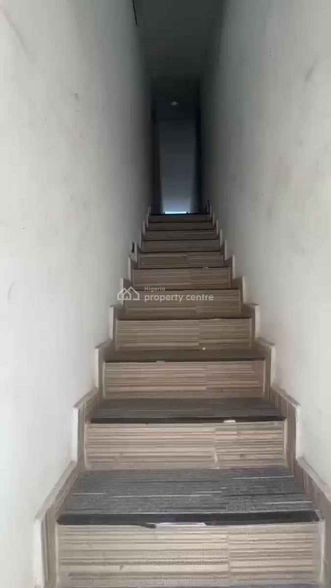 Standard Mini Flat, Toye Kuti at John, Jibowu, Yaba, Lagos, Mini Flat (room and Parlour) for Rent