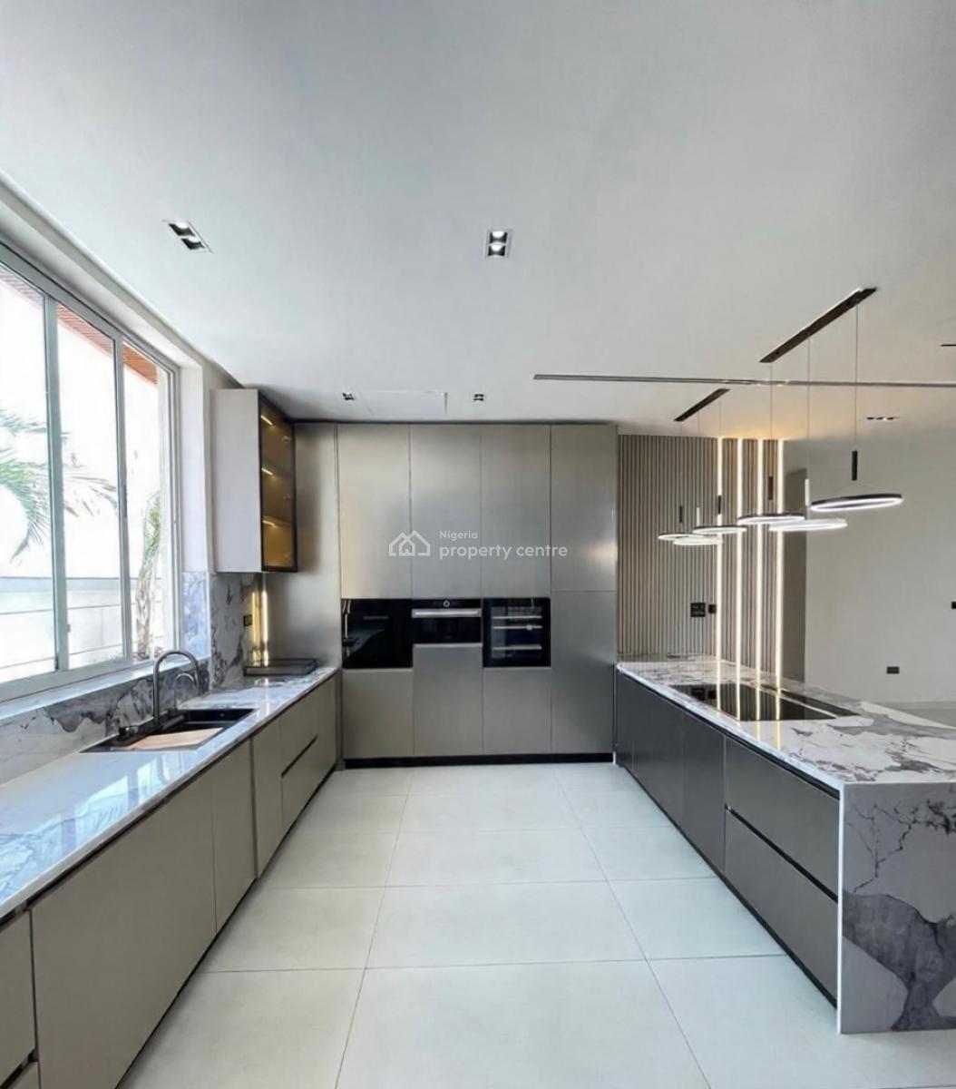 Lovely 2 Bedroom Penthouse with Pool,gym and Bq, Lekki Phase 1, Lekki Phase 1, Lekki, Lagos, Detached Duplex for Sale