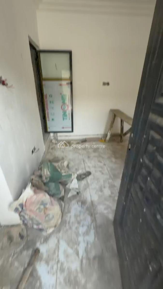 Standard Roomself Contain, Palmgrove, Ilupeju, Lagos, Self Contain (single Rooms) for Rent