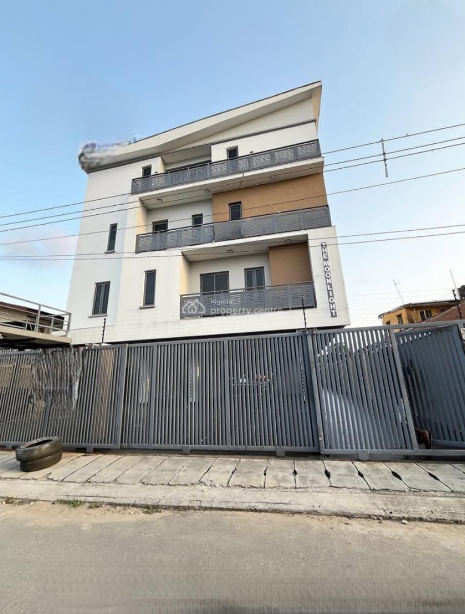 Deluxe 4 Bedroom Duplex with a Bq, Shomolu, Obanikoro, Shomolu, Lagos, Detached Duplex for Sale