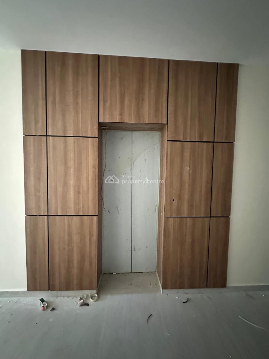 Luxury 2 Bedroom Penthouse with an Iconic View of Water, Highway +gym, Ikate, Lekki, Lagos, Flat / Apartment for Sale