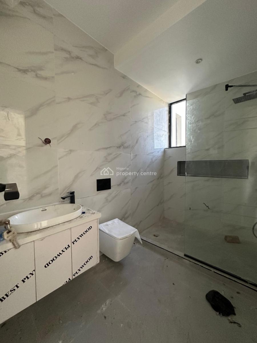 Luxury 2 Bedroom Penthouse with an Iconic View of Water, Highway +gym, Ikate, Lekki, Lagos, Flat / Apartment for Sale