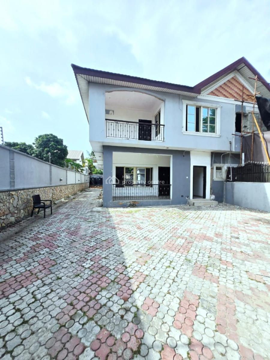Commercial 5 Bedroom En Suite Semi Detached Duplex, Lekki Phase 1, Lekki, Lagos, Office Space for Rent
