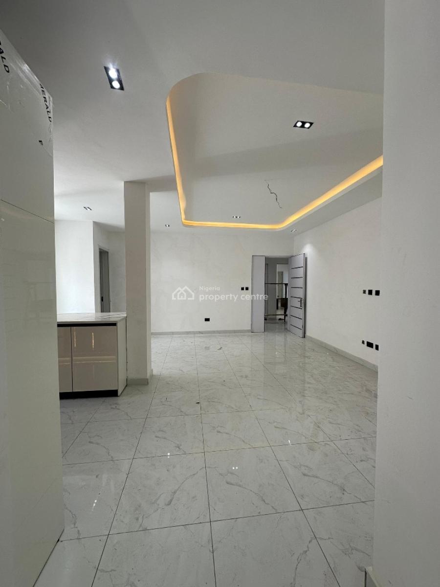 Very Spacious 2 Bedroom Apartment Perfect for Investment, Ikate, Lekki, Lagos, Flat / Apartment for Sale