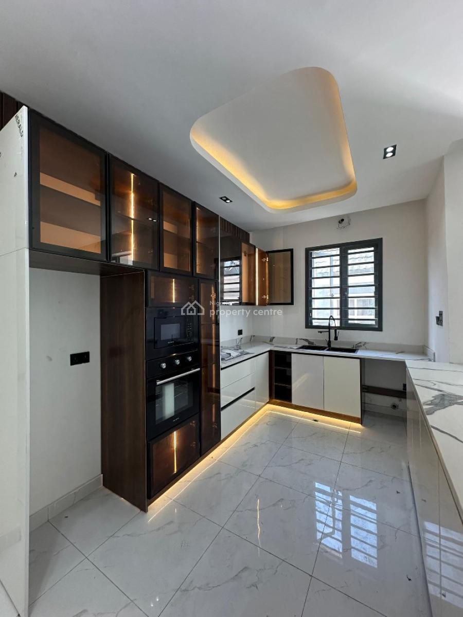 Very Spacious 2 Bedroom Apartment Perfect for Investment, Ikate, Lekki, Lagos, Flat / Apartment for Sale