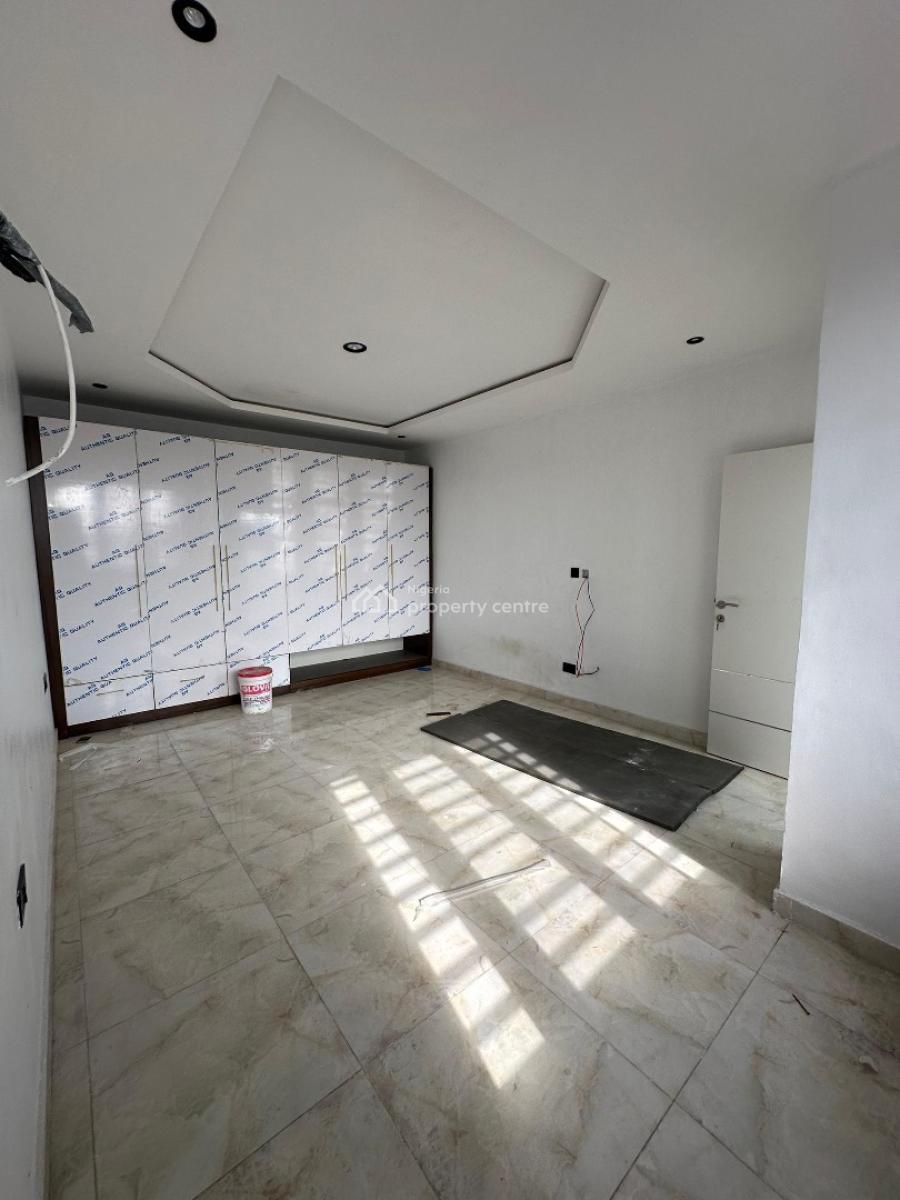 Spacious Luxury  2 Bedroom Maissonette Perfect for Investment Or Residential, Ikate, Lekki, Lagos, Flat / Apartment for Sale