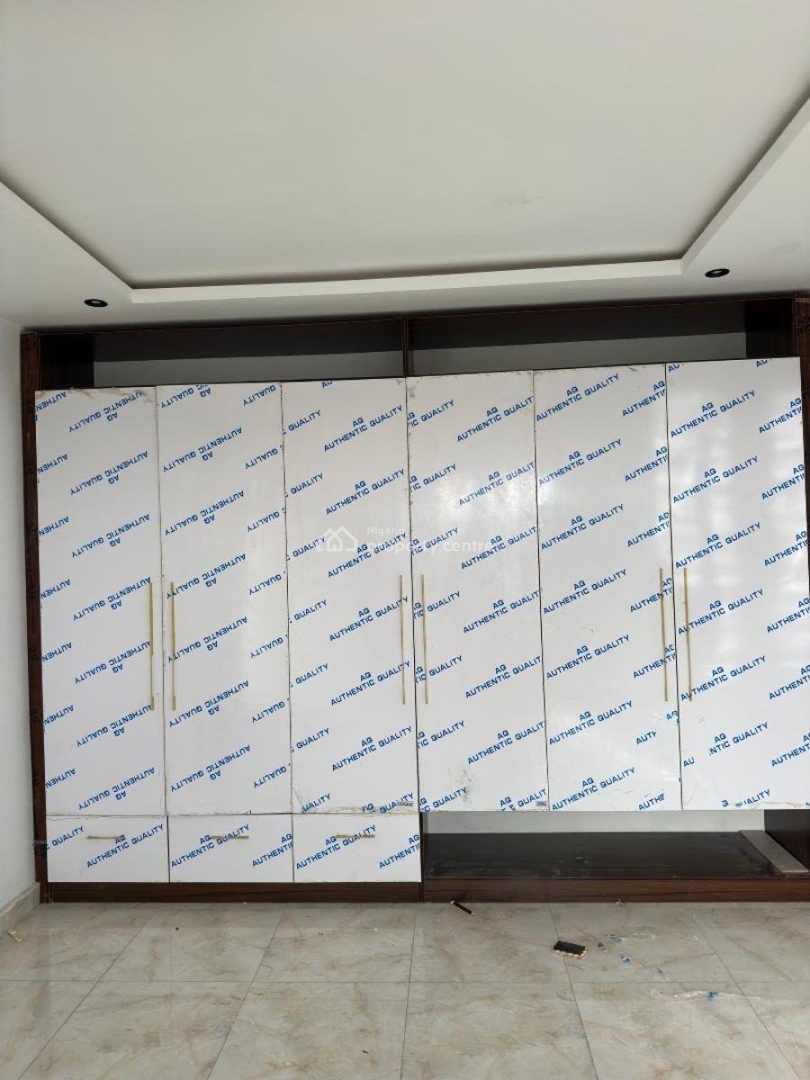 Spacious Luxury  2 Bedroom Maissonette Perfect for Investment Or Residential, Ikate, Lekki, Lagos, Flat / Apartment for Sale