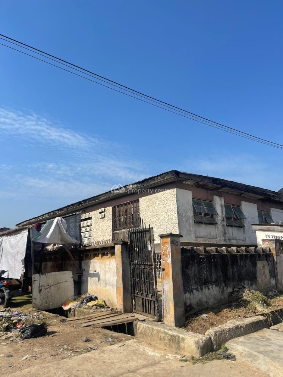 Demolishable Building on 960sqm in a Strategic Location, Akoka, Yaba, Lagos, Mixed-use Land for Sale