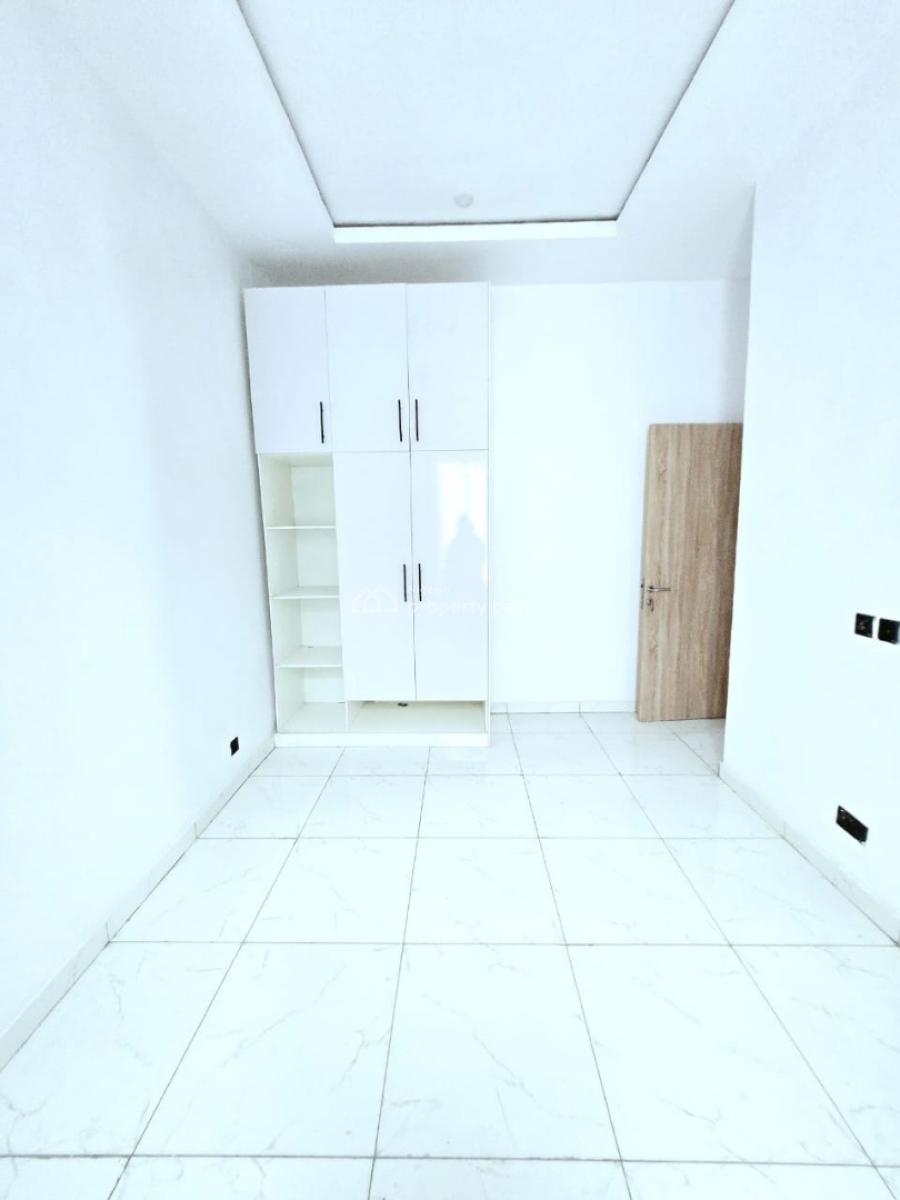 4 Bedroom Semi-detached with Bq, Ikate Elegushi, Lekki, Lagos, Semi-detached Duplex for Sale