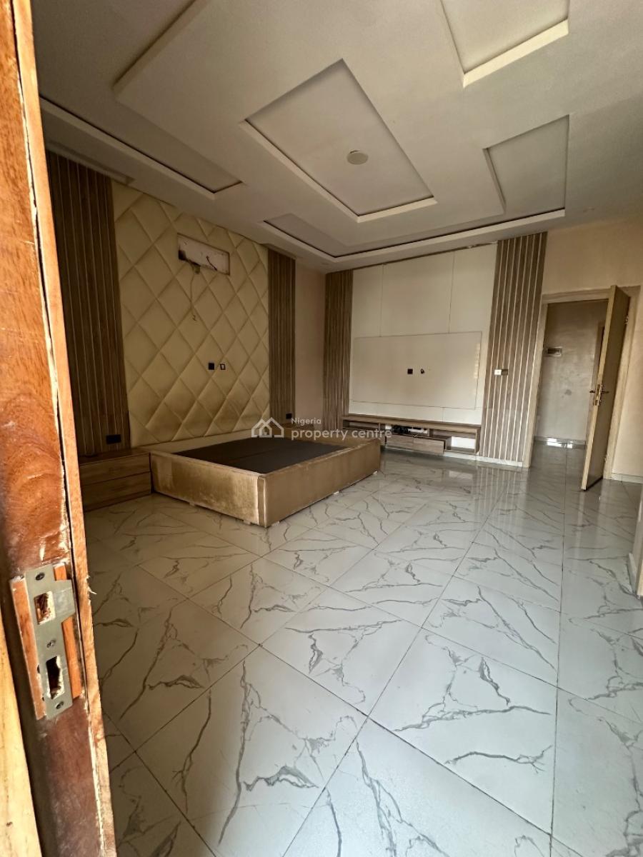 Distress Offer! Very Neat 4 Bedroom Duplex Semi-detached Duplex, Ikota Gra, Ajah, Lagos, Semi-detached Duplex for Sale