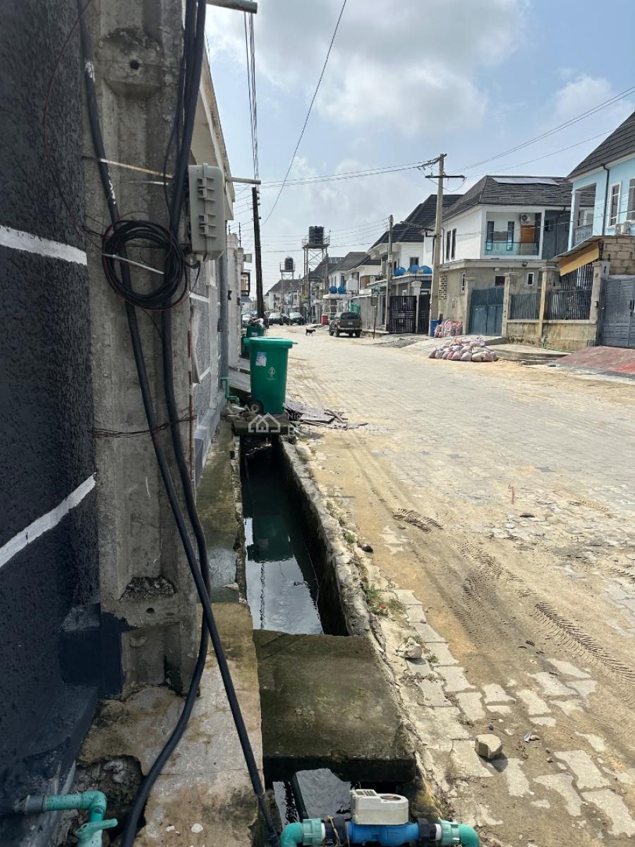 Distress Offer! Very Neat 4 Bedroom Duplex Semi-detached Duplex, Ikota Gra, Ajah, Lagos, Semi-detached Duplex for Sale