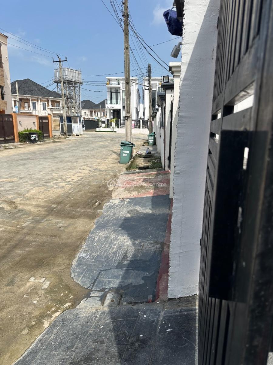 Distress Offer! Very Neat 4 Bedroom Duplex Semi-detached Duplex, Ikota Gra, Ajah, Lagos, Semi-detached Duplex for Sale