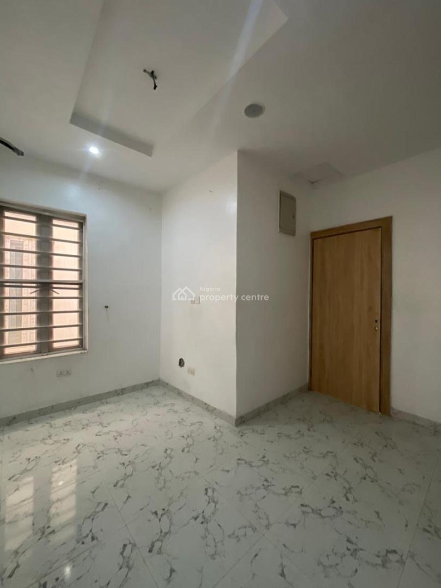 Spacious 4 Bedrooms Semi-detached Duplex, Orchid, Lekki, Lagos, Semi-detached Duplex for Rent