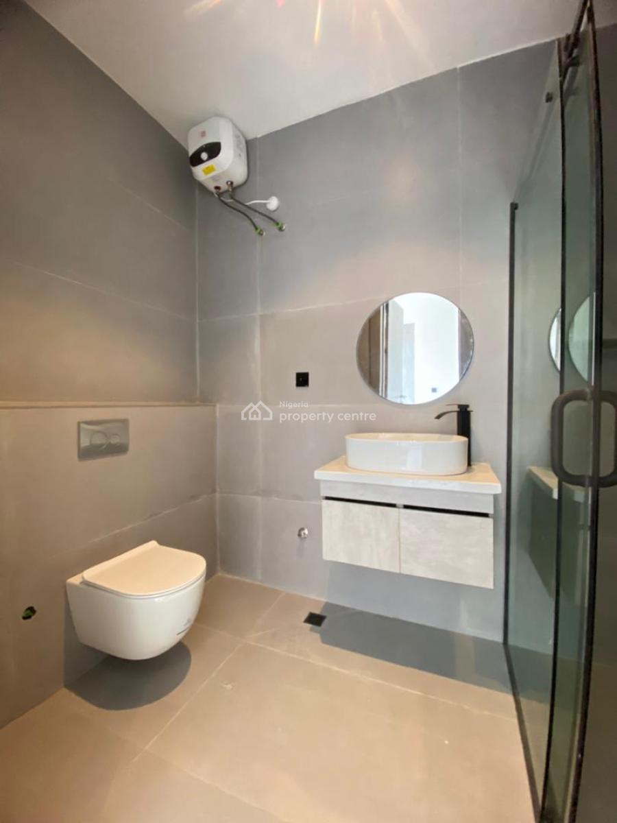 2 Bedroom Maisonette with Bq, Lekki Phase 1, Lekki, Lagos, Flat / Apartment for Sale