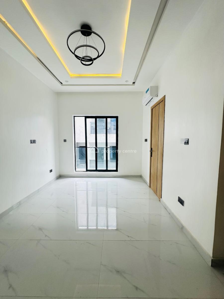 2bedrooom Apartment with Pool, Gym & Elevator, Ikate, Lekki, Lagos, Flat / Apartment for Rent